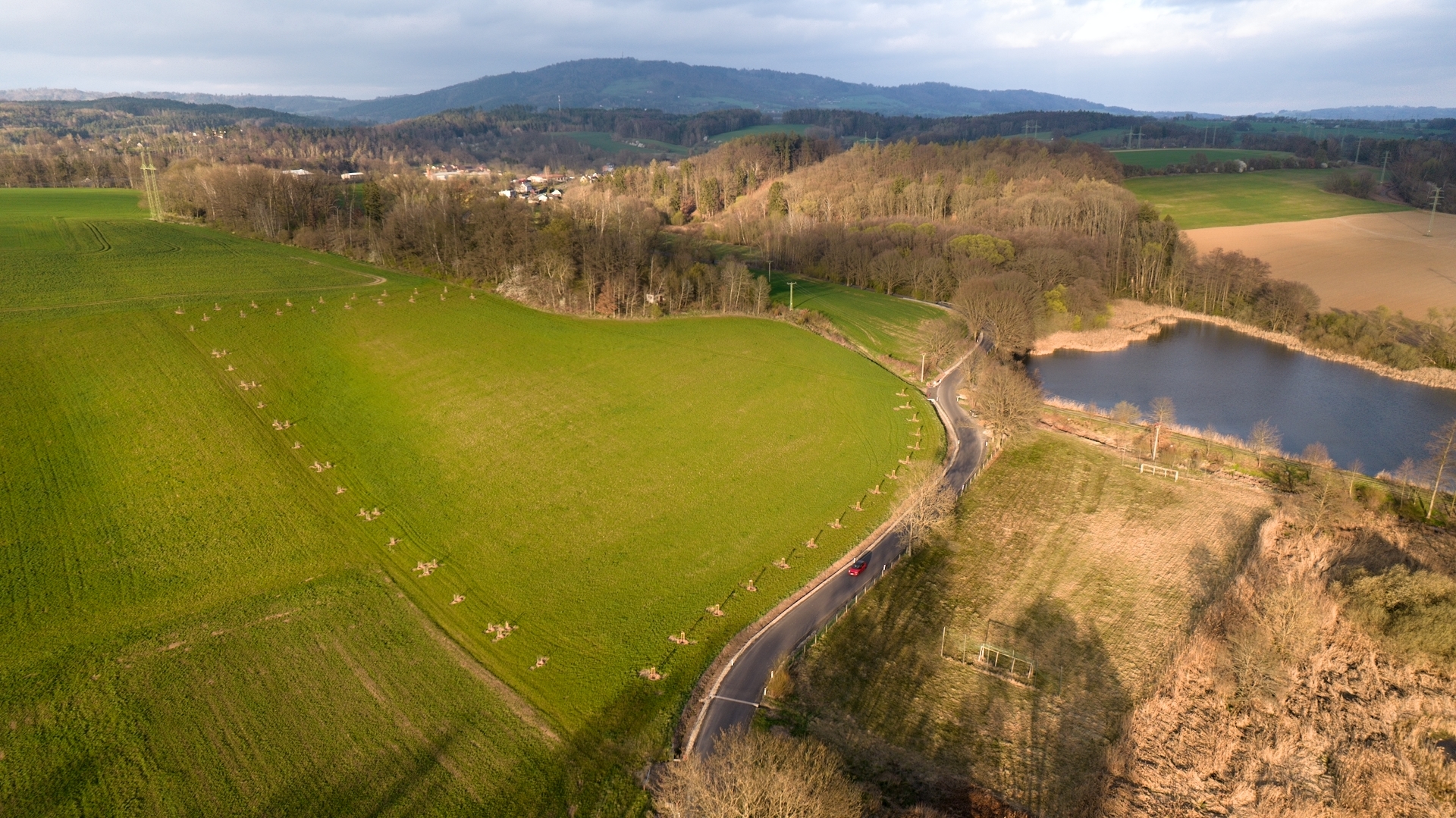 Aleje a remízky u Sekerkových Louček